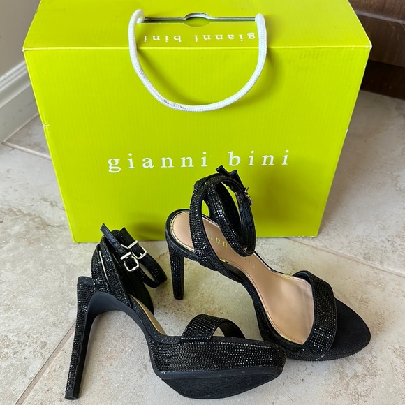 Gianni Bini-Sparkly black heels! - Picture 1 of 11